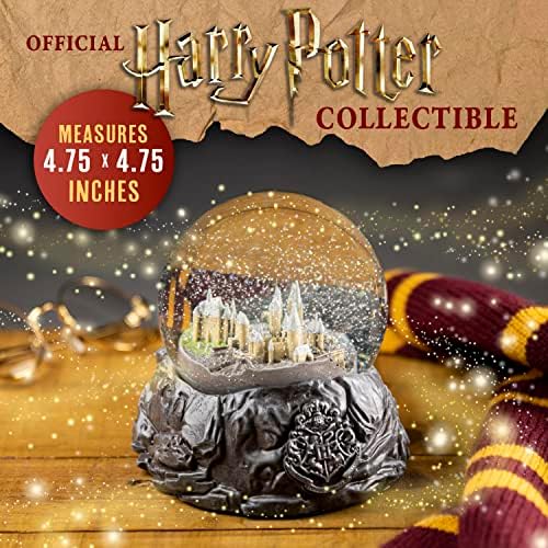 Hogwarts Snježni globus i Hari Poter Adventski kalendar 2022. sa džepovima Harry Potter pokloni i kolekcionarska