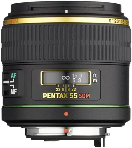 Pentax SMC DA 55mm f/1.4 SDM vrhunski standardni objektiv sa futrolom za Pentax digitalne SLR kamere