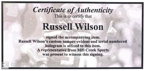 Russell Wilson potpisao Pink Black Nike fudbalski Cleat Wilson COA - autogramirani NFL Cleats