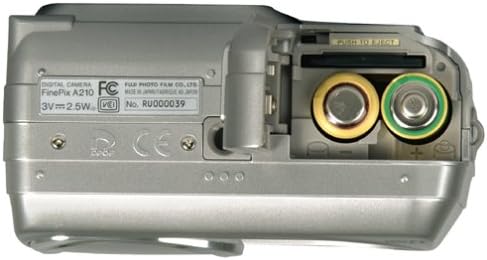 Fujifilm A210 3.2 MP digitalna kamera sa 3x optičkim zumom
