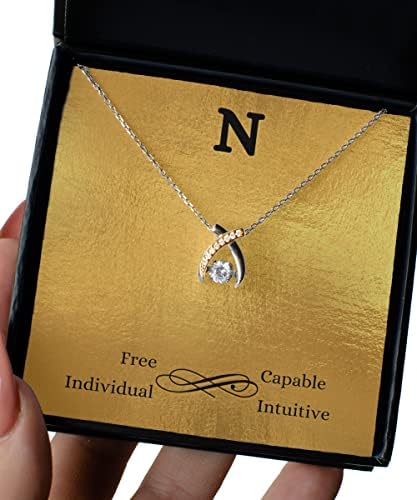 N - Prvo početno značenje Ogrlica sa karticom za monogram, početno nakit nakita Značenje osobine ličnosti