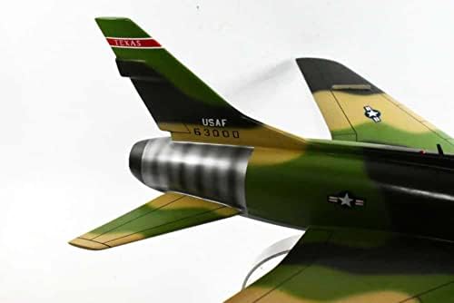 182. lovačka eskadrila F-100 Model