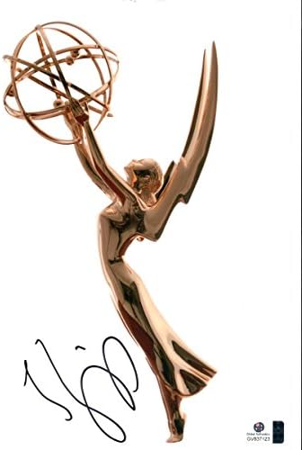 Kyra Sedgwick potpisao autogramirano 8x10 fotografija bliže Emmy nagrada GV837123