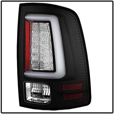 Spyder 5084026 Dodge Ram 1500 09-18 / Ram 2500/3500 10-18 LED zadnja svjetla sa svjetlosnom