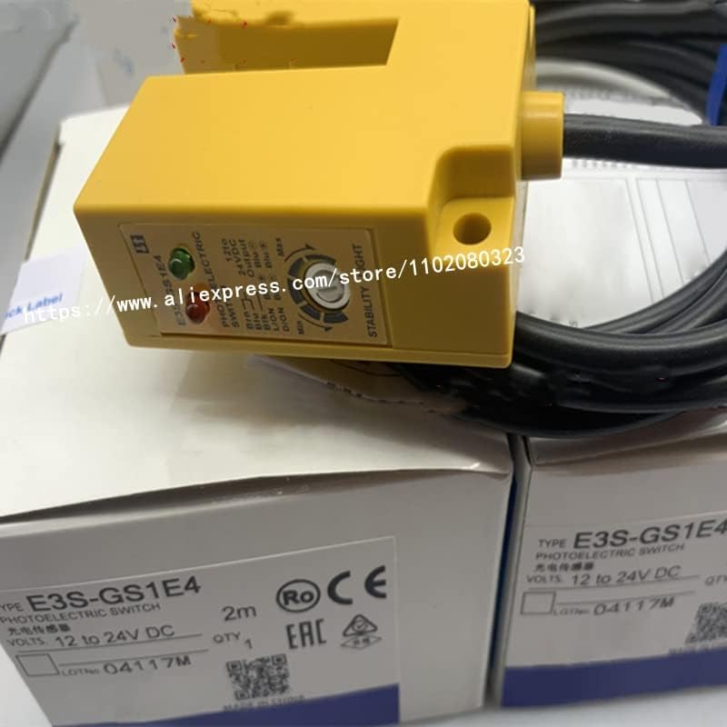 2pcs fotoelektrični senzor E3S-DS10E4 E3S-DS30E4 E3S-DS30B4 E3S-DS30E41 E3S-GS1E4 E3S-GS1B4 -