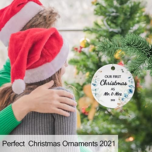 Prvi Božićni vjenčani Ornament 2021, Mr and Mrs Ornament, vjenčani pokloni Just Married poklon dekoracija za vjenčanje, 3 keramičke Božićne dekoracije